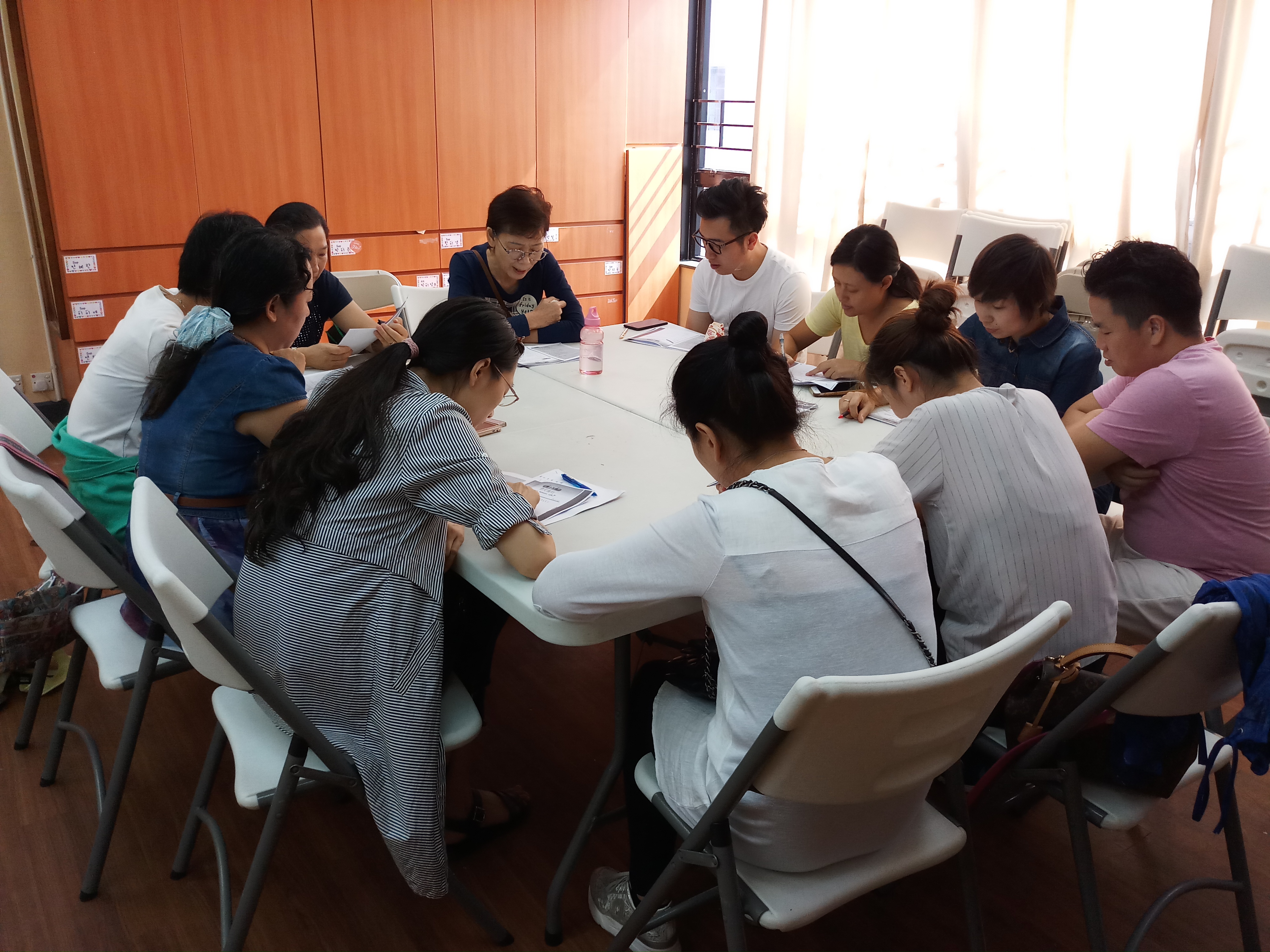 免費提供教廣東話吸引未信朋友聽到福音.jpg